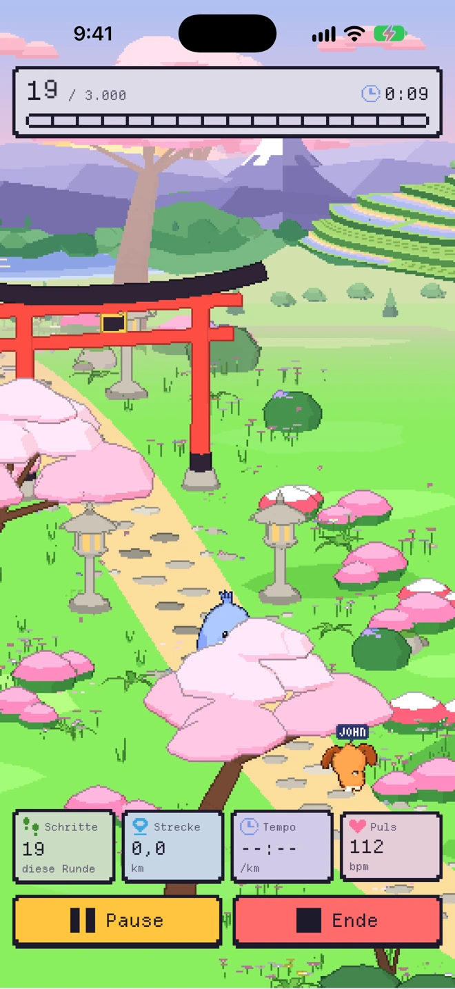 Pip unter einem roten Torii auf dem Weg