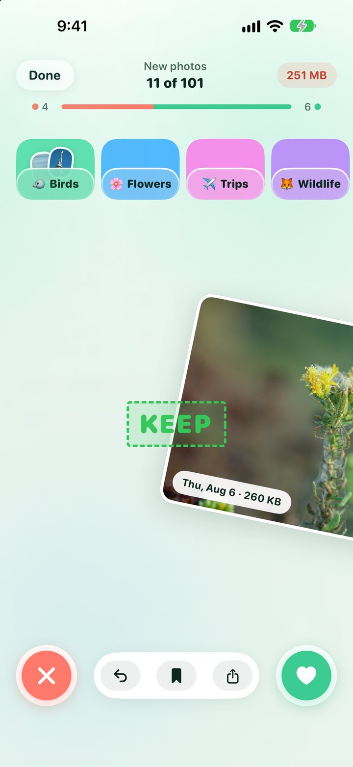 A photo swiped right with a green Keep stamp